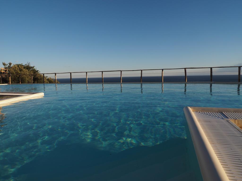 Agriturismo "I Castellari" Пиетра Лигуре Екстериор снимка